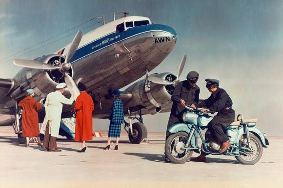Ludwig Schirmer, Flughafen Tempelhof 1960 Werbefotografie für MZ Zschopau