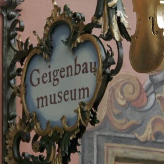 Klangerlebnis im Geigenbaumuseum (Neuner Violine) 