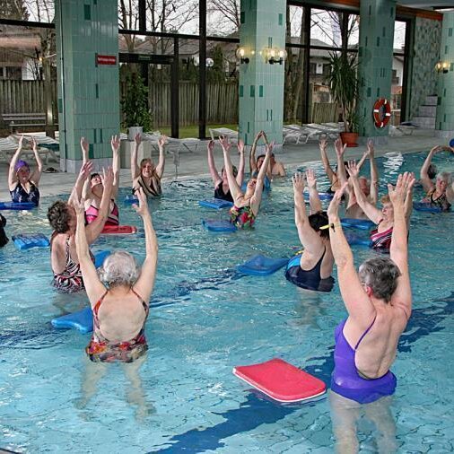 Seniorenschwimmen im BernaMare