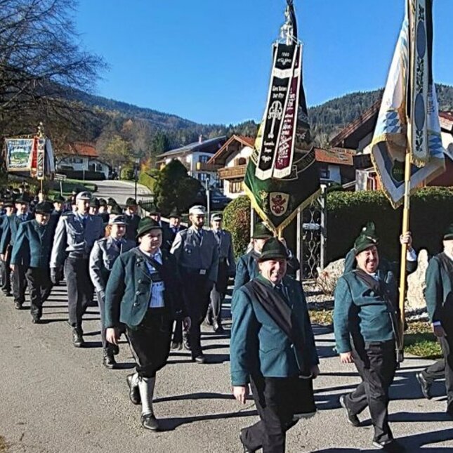 Volkstrauertag des Krieger- und Reservistenvereins und FFW Aufham