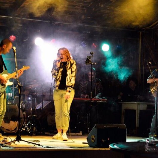 Funky Bee - Funk, Groove & gute Vibes Funk, Soul, Groove & Leidenschaft