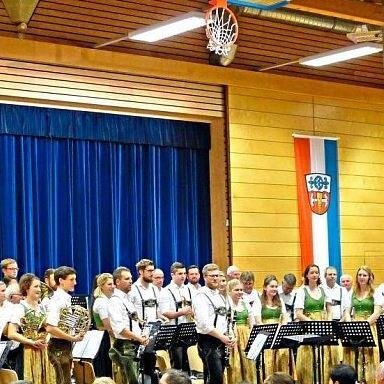 Weihnachtskonzert der Musikkapelle Surheim