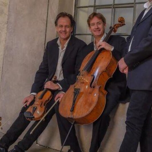 Ein Montag im Monat Musik & Kunst: Clemente Trio