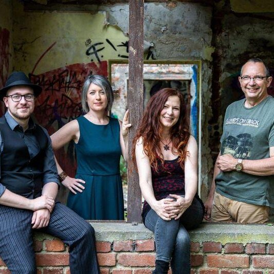 CARA - Celtic Folk