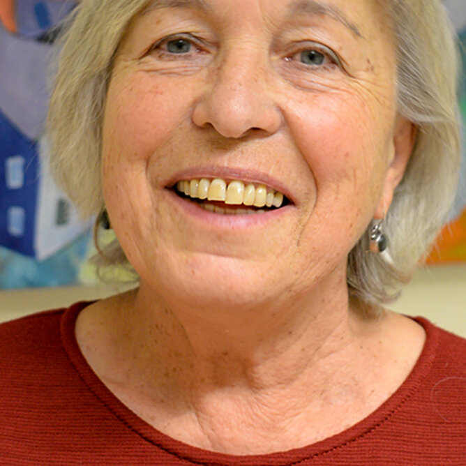 „Literarischer Salon“ in der Stadtbibliothek Freising: Gisela Landesberger porträtiert Fanny Gräfin zu Reventlow