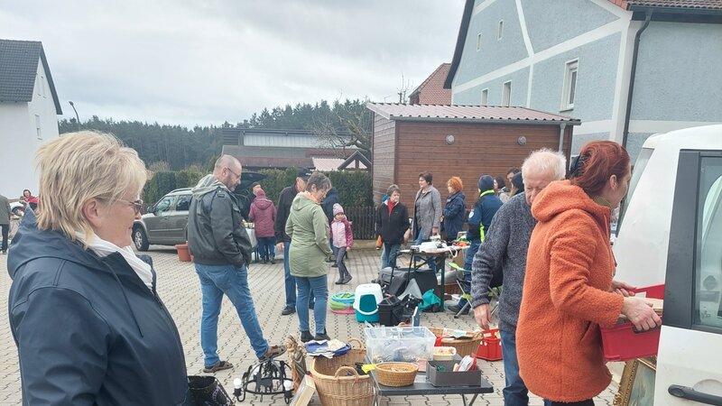 Schlacken-Flohmarkt
